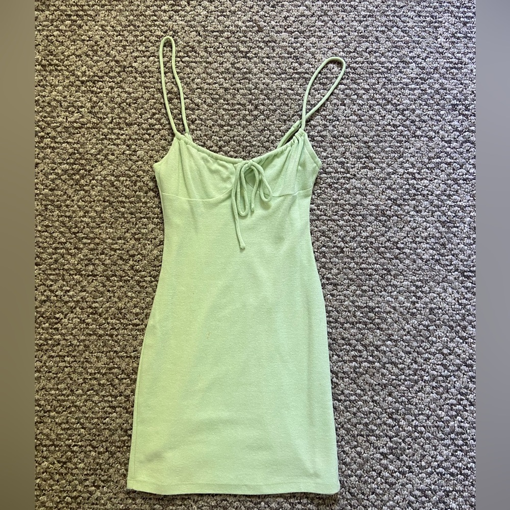 Green casual dress